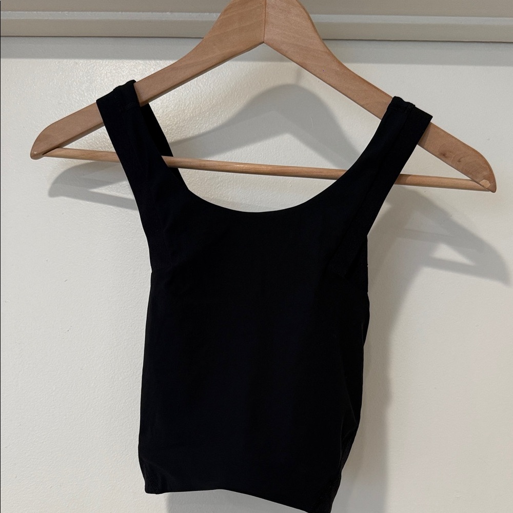 LULULEMON Black Racer Back Sports Bra Top Sz S
